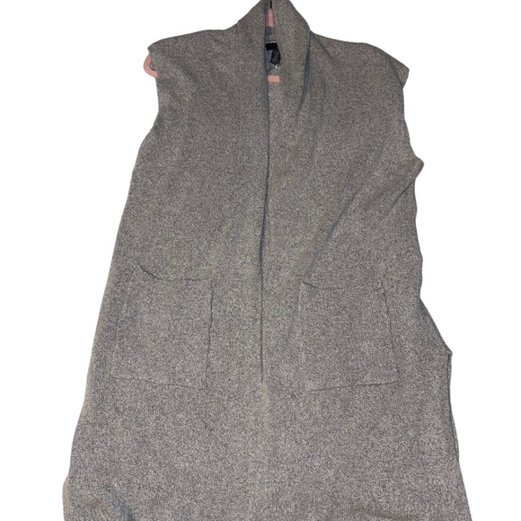 GAP Gray Cardigan Long Sweater Vest Open Front, NWOT - Picture 1 of 4